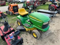 John Deere LT155 Riding Mower