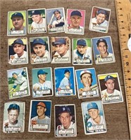 19 1952 Topps baseball cards