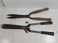 2 Pair clipper/shears