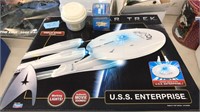 USS ENTERPRISE DISPLAY STAND, COLL OF PLASTIC FIG