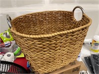 Wicker basket