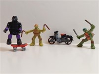 2.5" Posable Ninja Turtle W Skateboard & Scooter