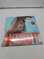 Antidote fletcher vinyl