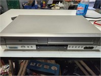 Vintage Insignia model IS-DVD040924A DVD and VCR