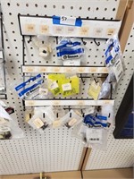 Store Display with Assorted Offset Links