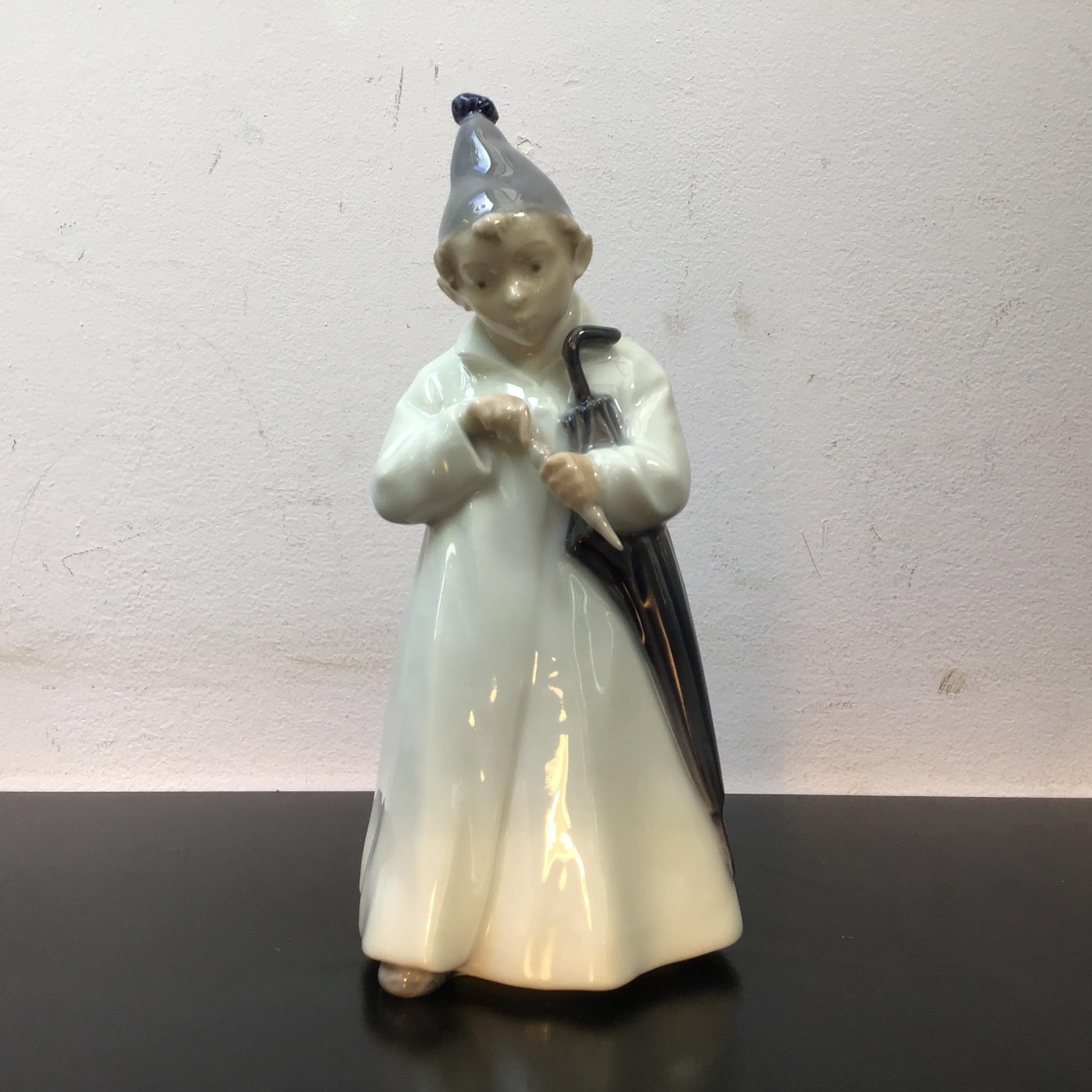 ROYAL COPENHAGEN FIGURINE