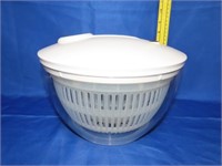 Pampered Chef Salad Spinner