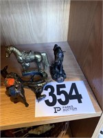 Metal Horse Figurines And Horseshoe (Kitchen)