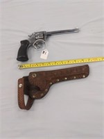 H+R 9:22 revolver with leather holster, serial
