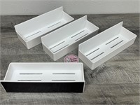 Magnetic storage containers