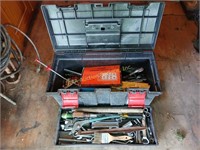 Rubbermaid Tool Box, includes hand tools