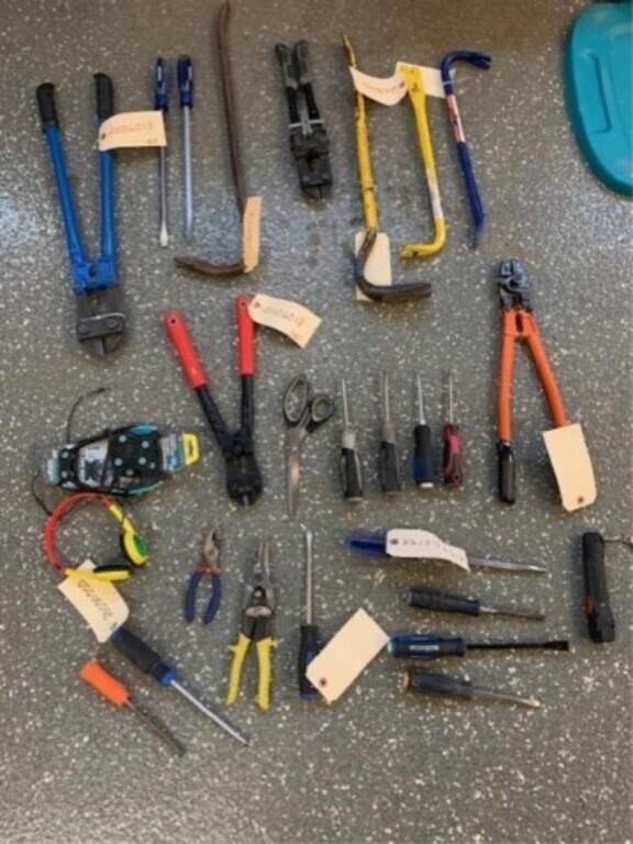 Police Auction: Assorted Tools In Bin With Lid