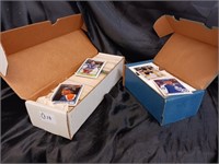 SPORTS TRADING CARDS / 2 BOXES / HOCKEY