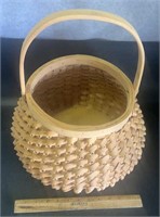 HANDLED BASKET W/WOODEN BOTTOM