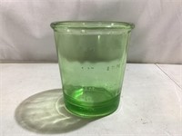 D&B Depression glass uranium, beater/measure cup
