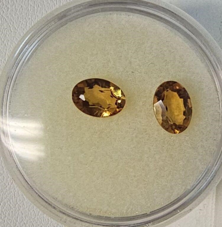 2 LOOSE OVAL SHAPED CETRINES