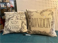 LONDON AND NEW YORK PILLOWS