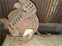 Vintage Cast Iron Corn Sheller