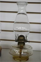 EAGLE OIL LAMP WITH SHADE