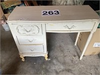 French provincial desk