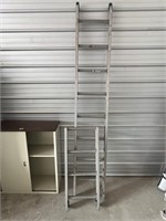 Aluminum Ladder*