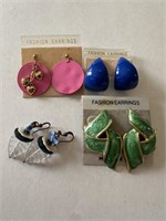 LOT OF 4 PAIRS OF EARRINGS