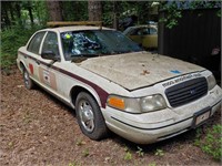 1999 Ford Crown Victoria, With Title