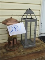 METAL OUTDOOR BIRD FEEDER AND HANGING CANDLE CAGE
