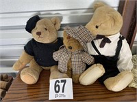 (3) Stuffed Bears (U232)