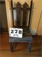 Farmhouse decorative chair