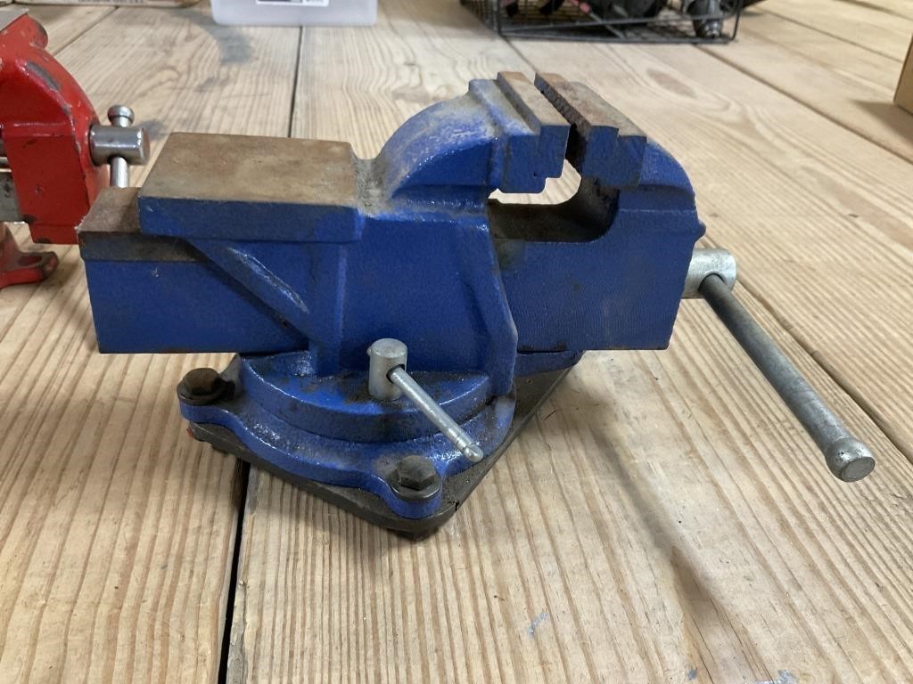 4 Inch Bench Vise