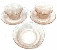 (32pc) Dogwood Depression Glass Cups & Saucers