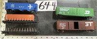 5 Model Train Cars