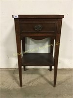 Wooden end table with drawer