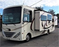 2017 Thor Hurricane 31S 31' Motor Home