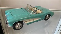 Burago 1/18 1957 Corvette Die Cast