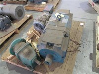 (qty - 3) Electric Motors and Gear Boxes-