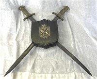 Antique 1880 brass/metal decorative crossed swords