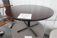 1 Round Table (48")