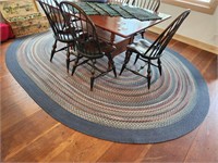 Braided area rug 8' x 12' oval