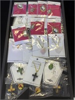 Assortment of gemstone necklaces & cameos