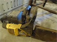 McCulloch MS1435 chainsaw (turns over - has compre