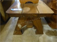 Wood bench - wood end table w/ lamp