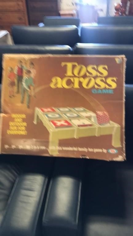 Toss across game