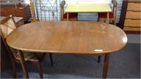 MID CENTURY DINING TABLE WITH POP UP LEAF