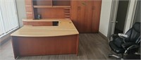 Executive Office Suite desk is approximately 6 ft