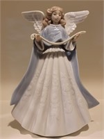 Lladro Angel 5719 Porcelain Christmas Tree Topper