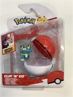 New Pokemon Clip N Go Fennekin Pokeball