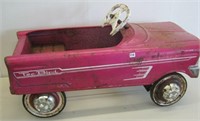 Vintage Tin Tee Bird  Pedal  Car