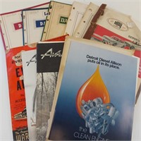 VINTAGE AUTO MAGAZINES & CATALOGS